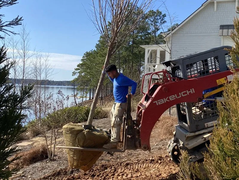 Affordable lawn mowing service in Alexander City, AL - Outside Landscape Lake Martin