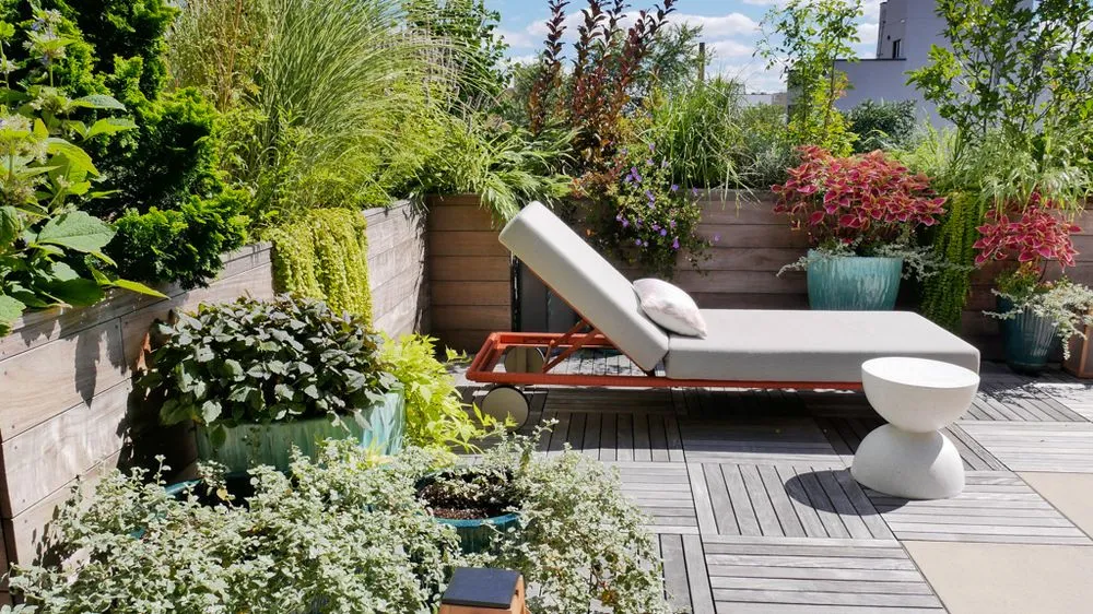 Affordable lawn mowing service in Brooklyn, NY - Outside Space NYC