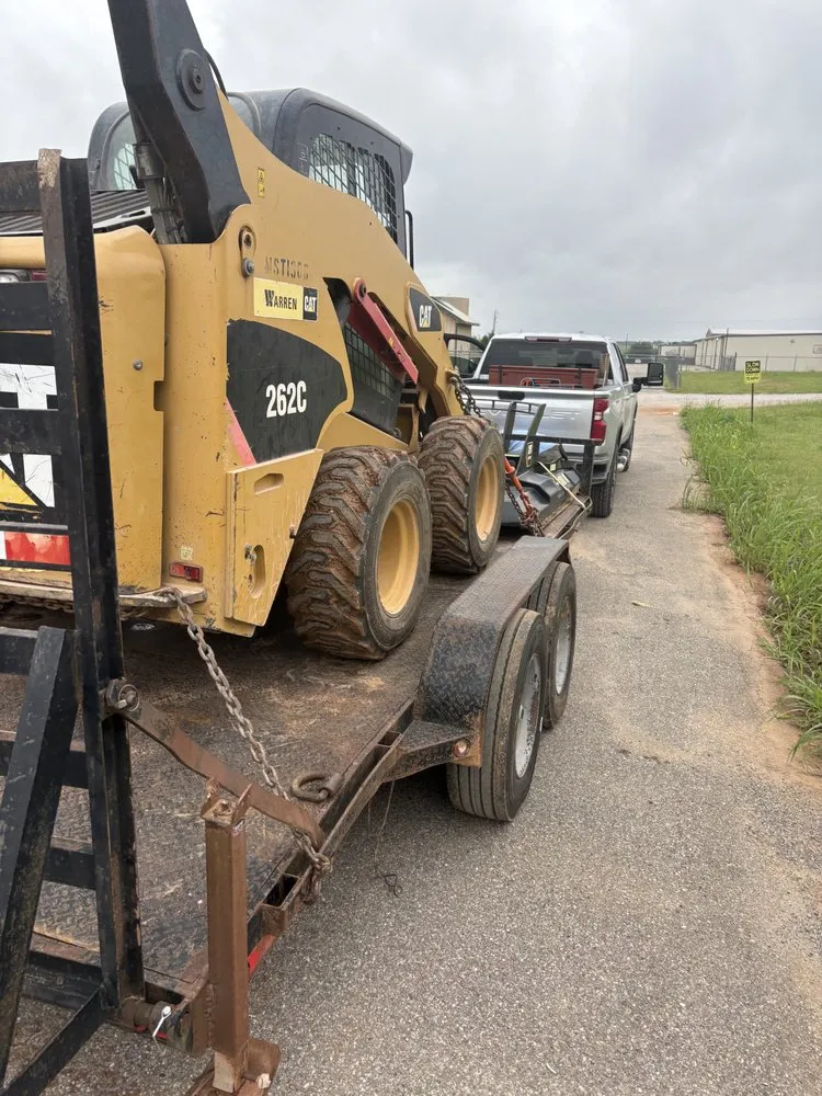 Affordable landscape design with custom design in Marlow, OK by Outside The Box Renovation