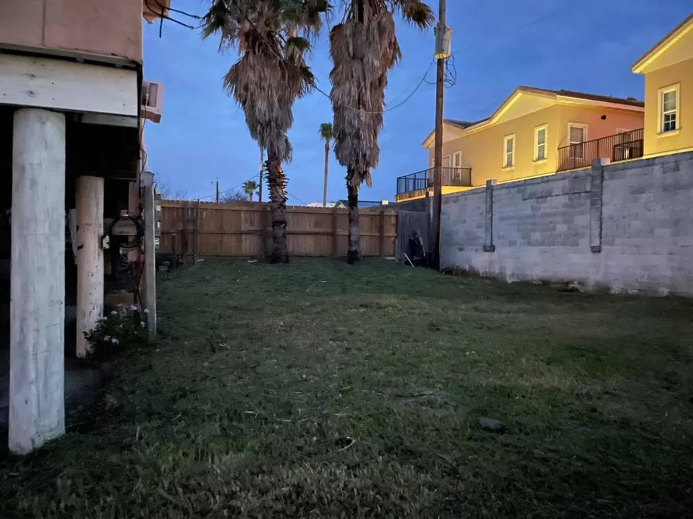 Expert outdoor landscaping experts serving Port Isabel, TX - Ovalle's Green Lawn Service