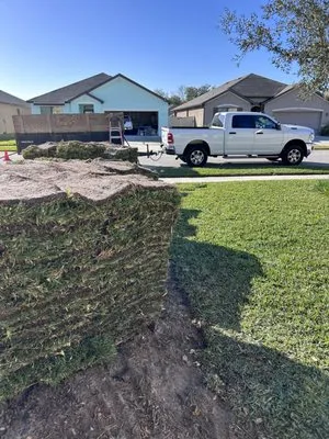 Ovalle’s Lawn Service Logo