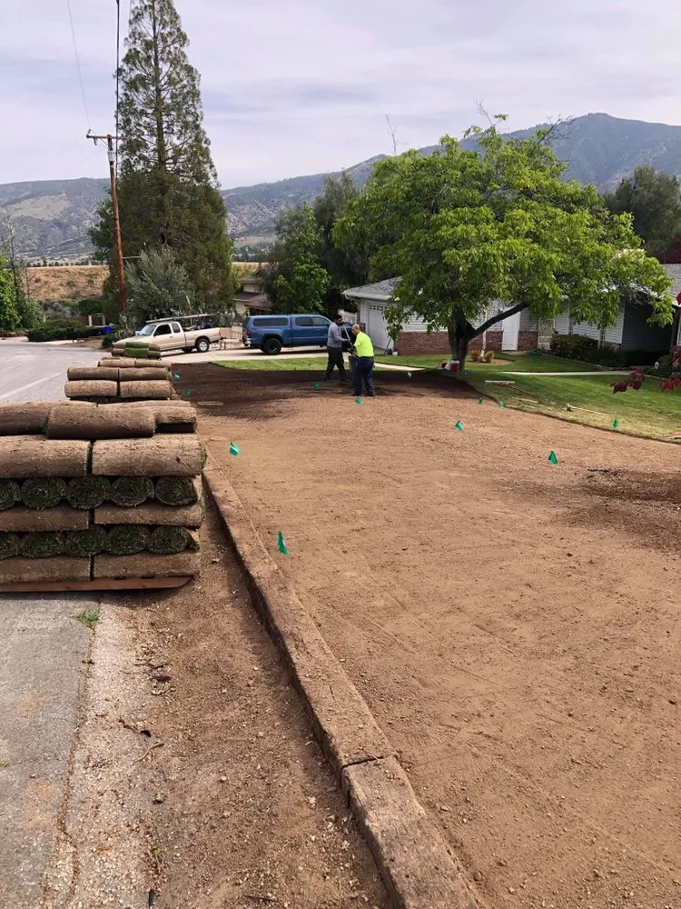 Expert garden landscaping in Yucaipa, CA - Over The Cliff Landscape