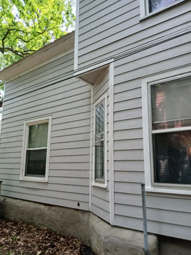 Professional garden landscaping experts serving Grand Rapids, MI - Over  The Hedge Property Development Services