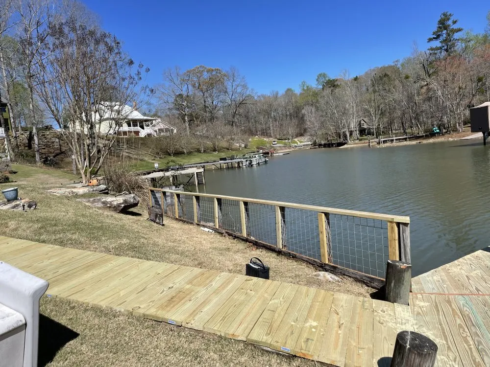 Local lawn care service experts serving Dadeville, AL - Overlook Services