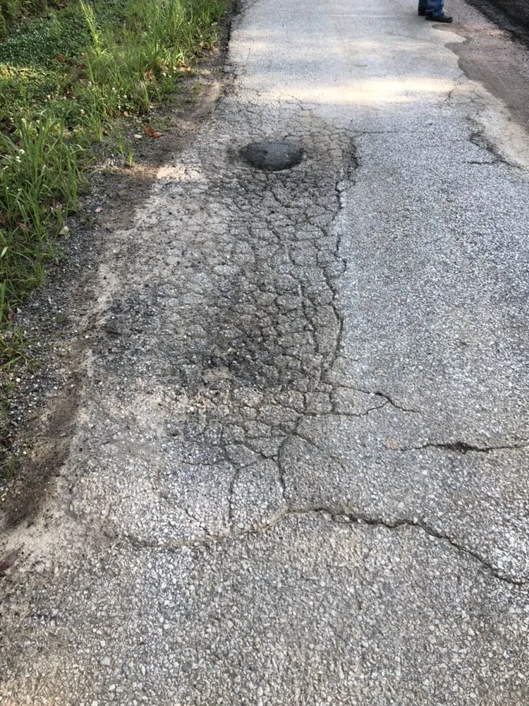 Expert garden landscaping in Summerdale, AL by Overstreet Sealcoating