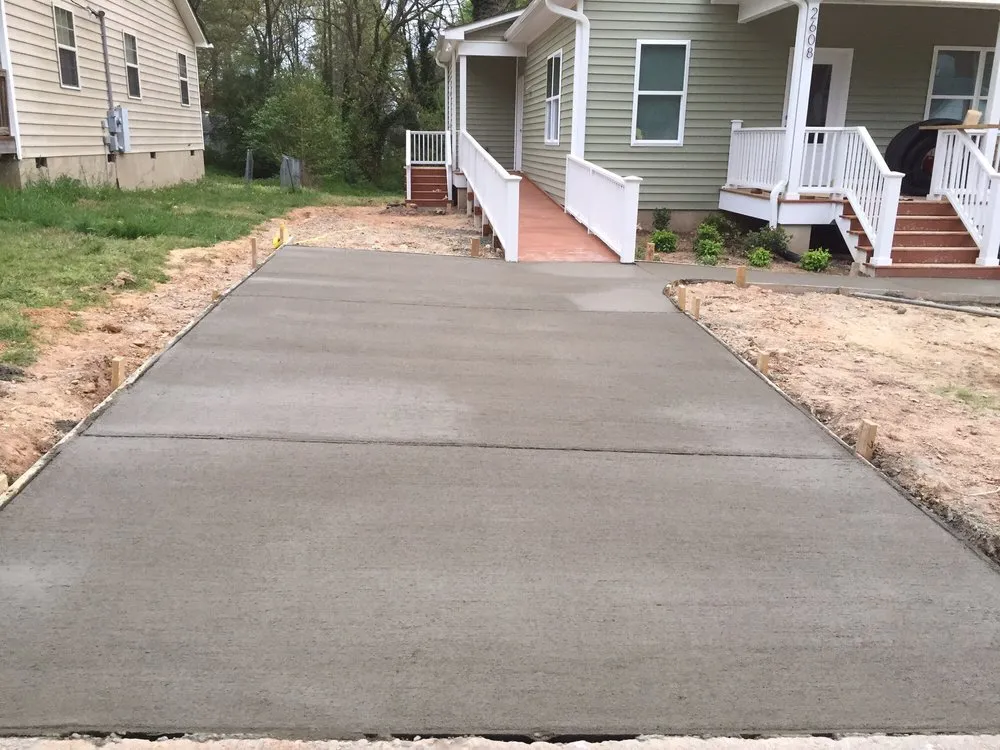 Custom yard maintenance experts serving Durham, NC - Owen's Landscaping & Concrete