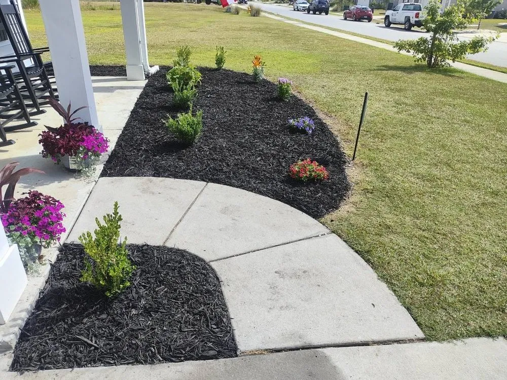 Trusted yard maintenance in Conway, SC by Owens Lawn Care