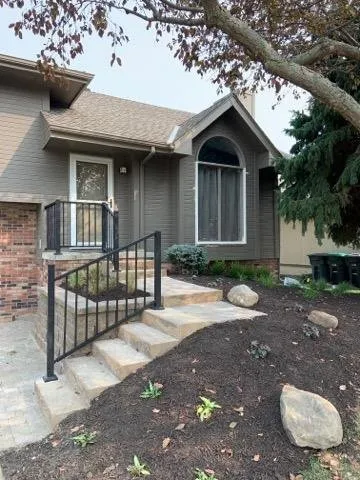 Reliable lawn mowing service experts serving Elkhorn, NE - Owen's Mowing