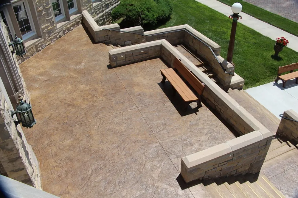 Trusted outdoor landscaping experts serving omaha, NE - Oxford Construction Co