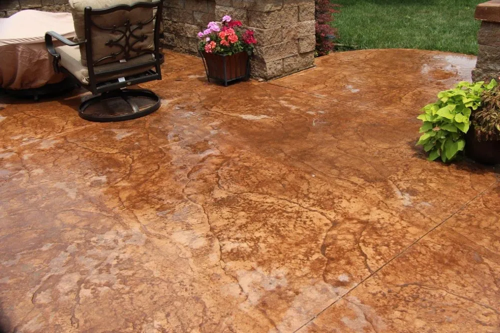 Top-rated yard maintenance for beautiful yards in omaha, NE by Oxford Construction Co