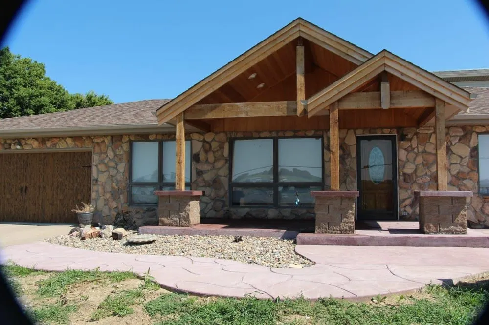 Professional landscape installation experts serving omaha, NE - Oxford Construction Co