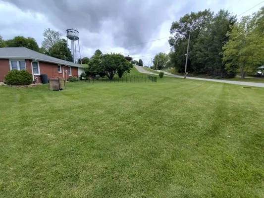 Ozark Gardens Lawncare