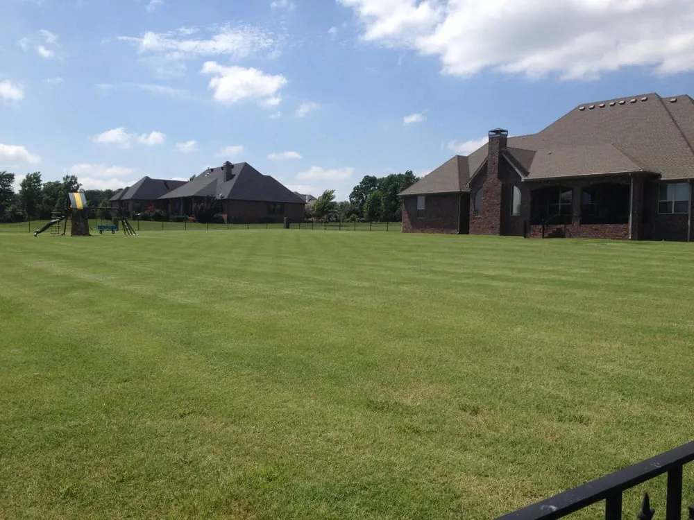 Trusted residential landscaping in Fayetteville, AR - Ozark Lawn & Landscapes