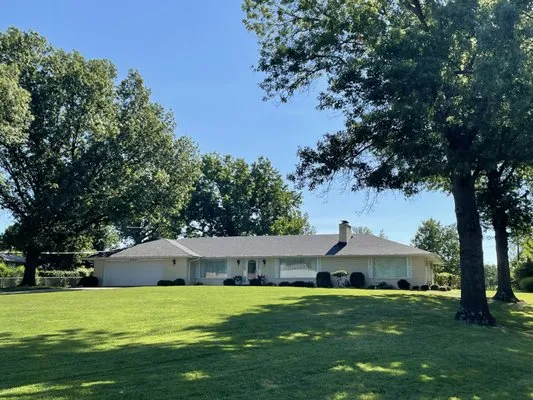 Ozark Lawn and Landscape