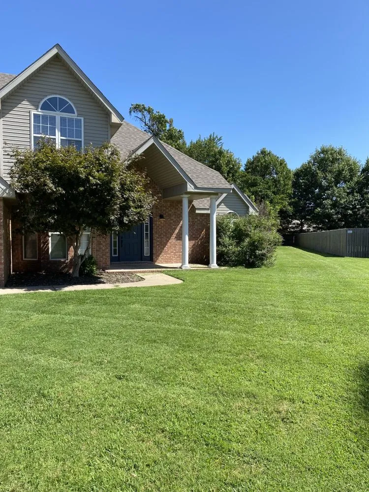 Trusted lawn care service in Fayetteville, AR by Ozark Lawn Professionals
