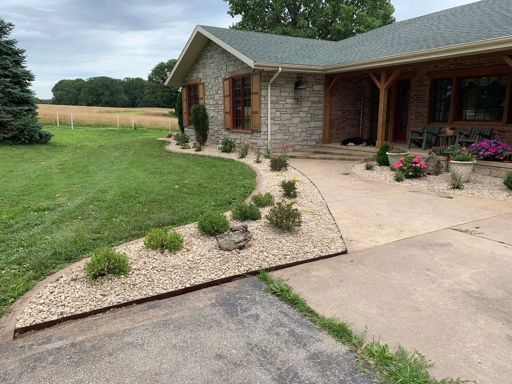 Expert yard cleanup service in Nixa, MO - Ozarks Outdoor Solutions