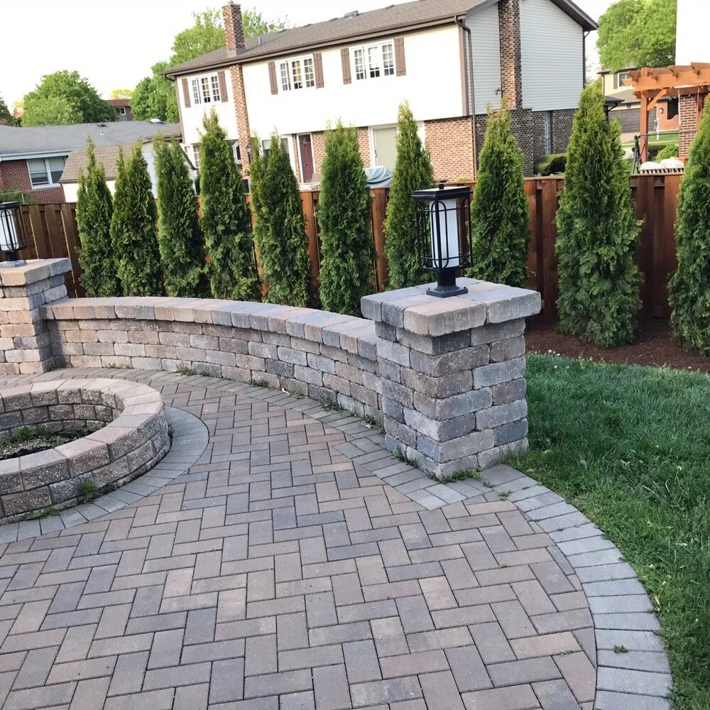 Affordable outdoor landscaping near you in Elgin, IL by Ozzie's Landscaping