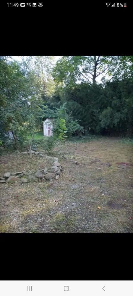 Reliable lawn mowing service experts serving Woodbridge, NJ - Ozzy and Son Landscaping