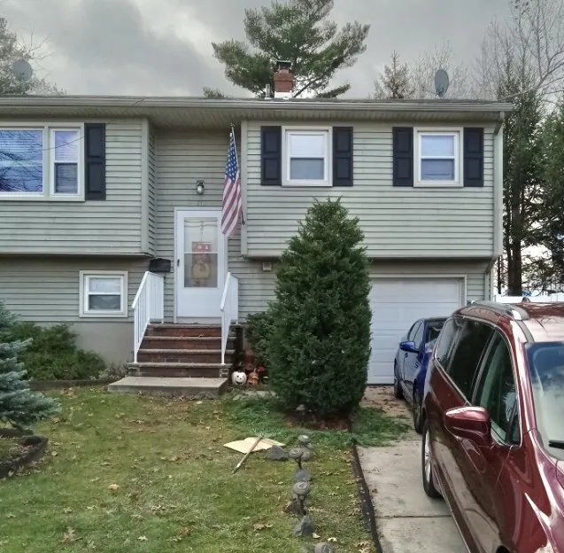 Reliable yard cleanup service in Woodbridge, NJ - Ozzy and Son Landscaping