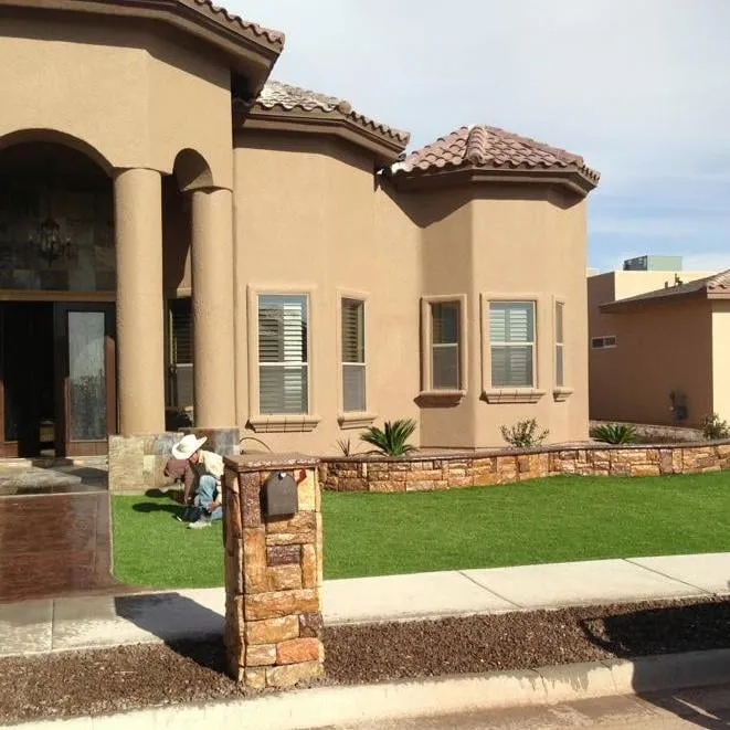 Professional residential landscaping in El Paso, TX by Ozzy's Landscaping & Construction