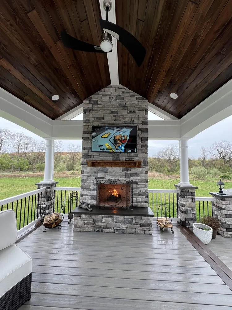 Professional yard maintenance in Avondale, PA by Ozzyscapes