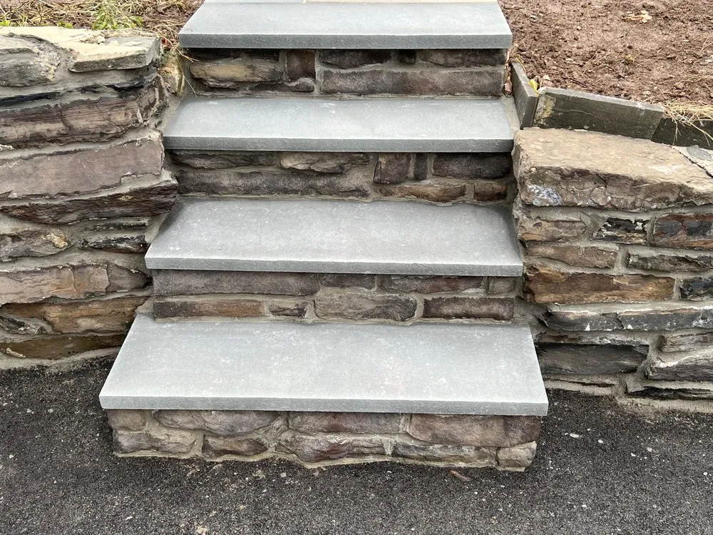 Professional yard cleanup service in Avondale, PA by Ozzyscapes