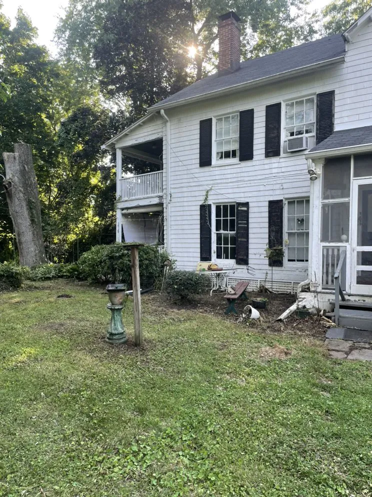 Custom garden landscaping for year-round maintenance in Aberdeen, MD by P & A Landscaping