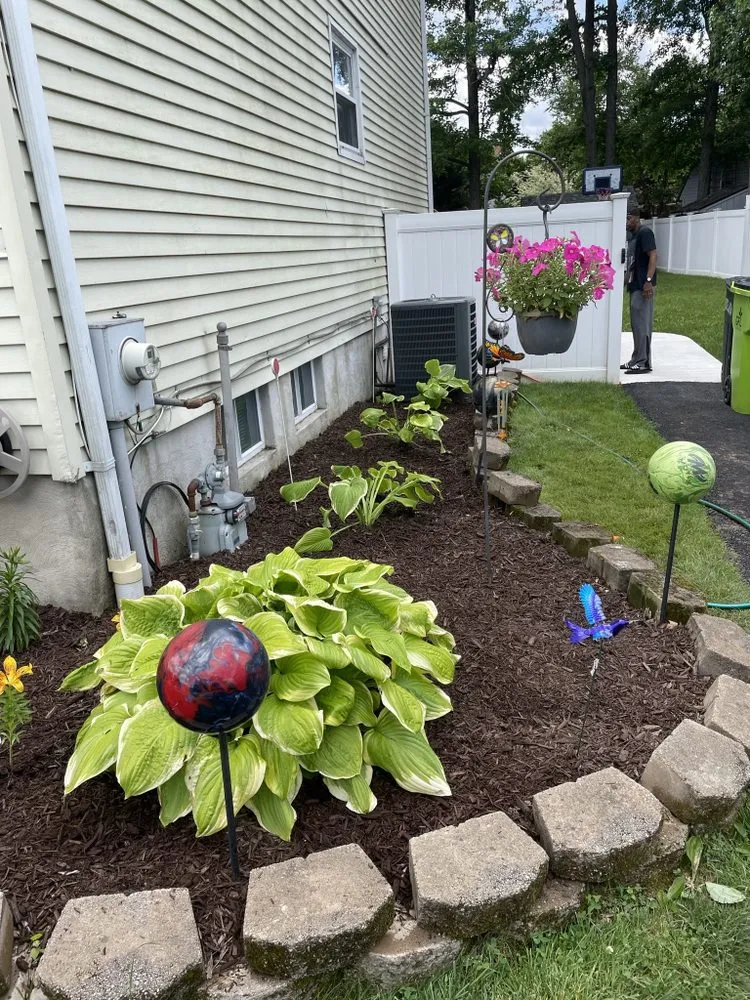 Professional yard cleanup service experts serving Aberdeen, MD - P & A Landscaping