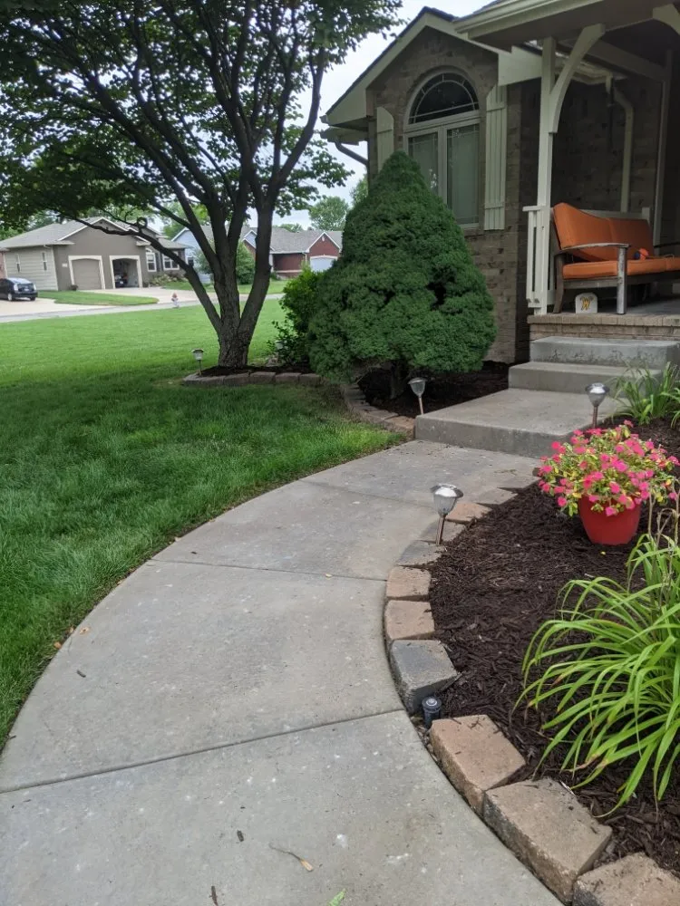 Reliable yard cleanup service in Wichita, KS by P & A Landscaping