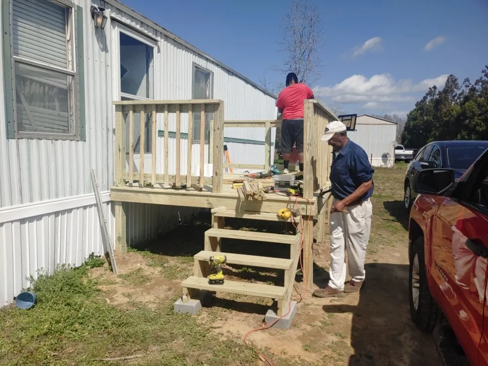 Reliable landscape design for year-round maintenance across Mathews, VA - P & H Enterprise