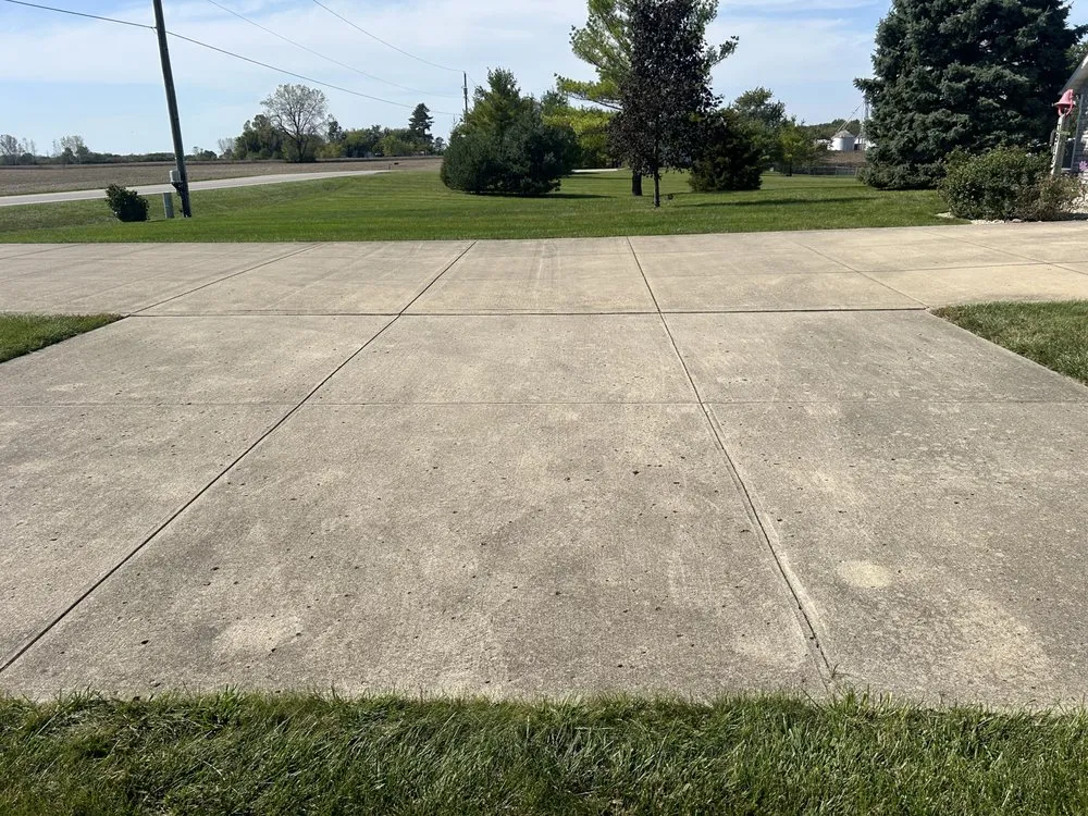 Expert landscape design experts serving West Jefferson, OH - P & H Power Washing & Lawn Care