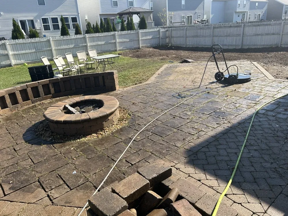 Top-rated lawn care service for homes across West Jefferson, OH - P & H Power Washing & Lawn Care