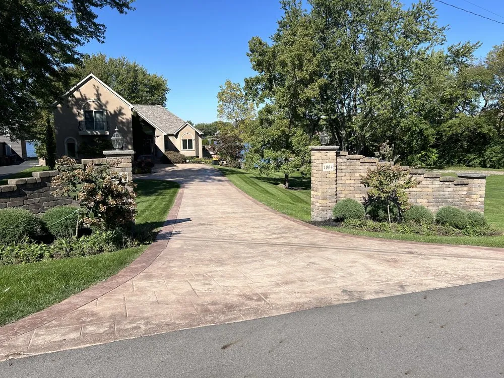 Local lawn mowing service for residential properties across West Jefferson, OH - P & H Power Washing & Lawn Care