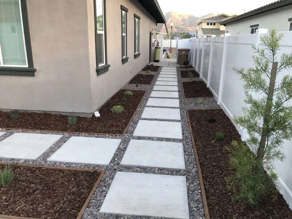 Custom yard cleanup service in Fillmore, CA by P & I Landscape