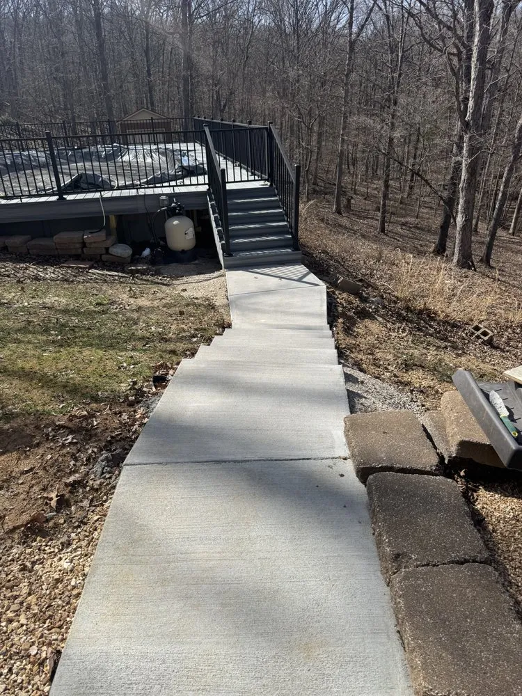 Reliable landscape installation in Festus, MO - P & J Lawn and Landscaping