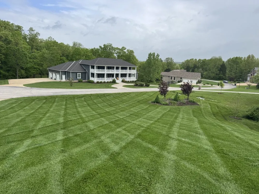 Top-rated landscaping services experts serving Festus, MO - P & J Lawn and Landscaping