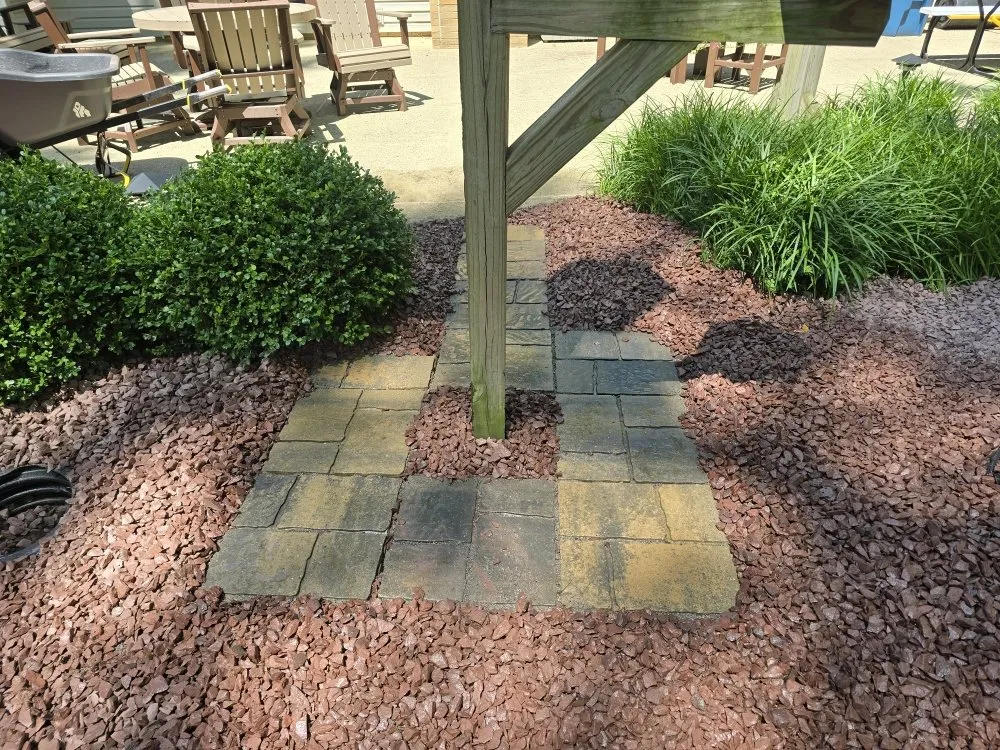 Trusted yard cleanup service experts serving Cortland, OH - P & M Landscaping