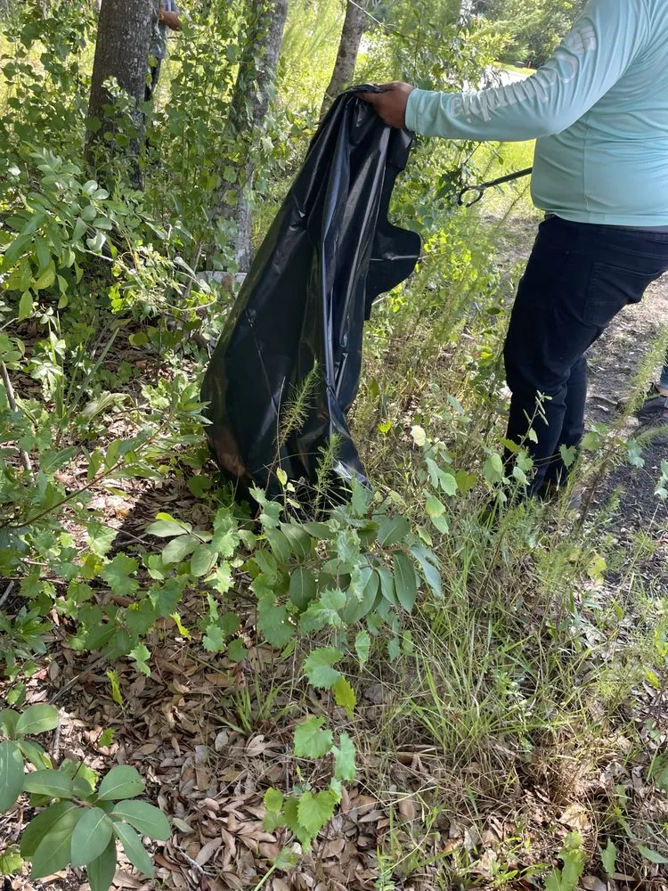 Professional outdoor landscaping experts serving St. Cloud, FL - P & R Multi Service