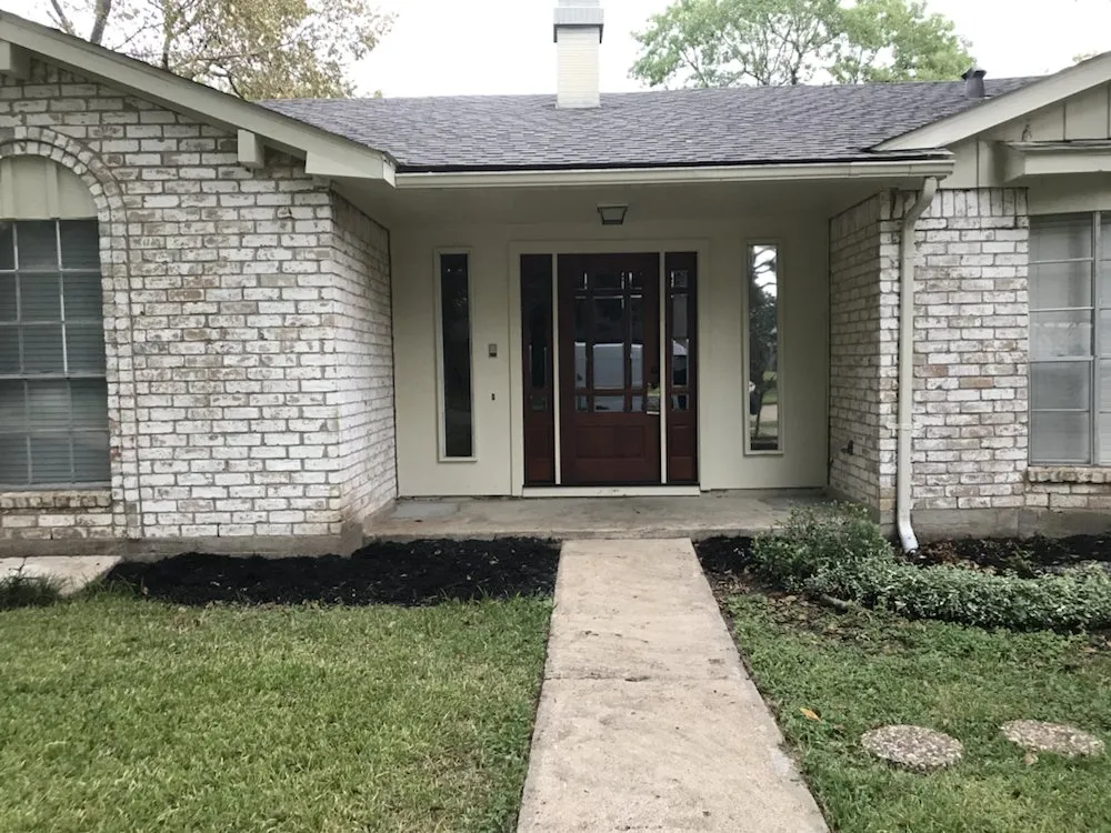 Trusted lawn mowing service in Houston, TX by P & T Industries