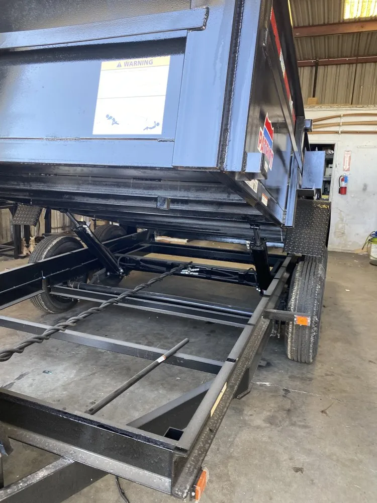 Local outdoor landscaping experts serving Rialto, CA - P. Crew Hauling