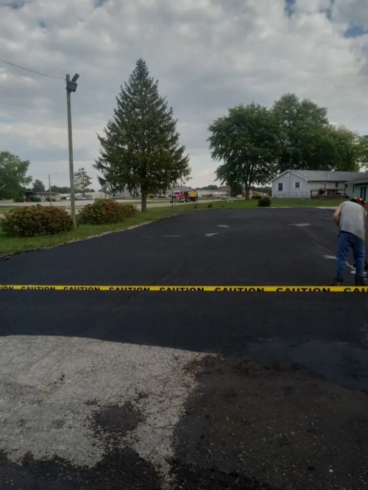 Custom yard maintenance experts serving Carlinville, IL - P D A Hauling And Landscaping