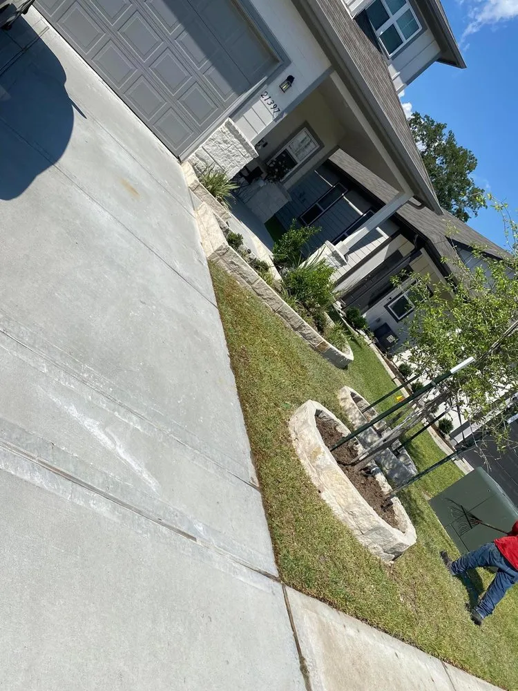 Local lawn mowing service in Porter, TX by P Lopez Lawn Care Landscaping Service