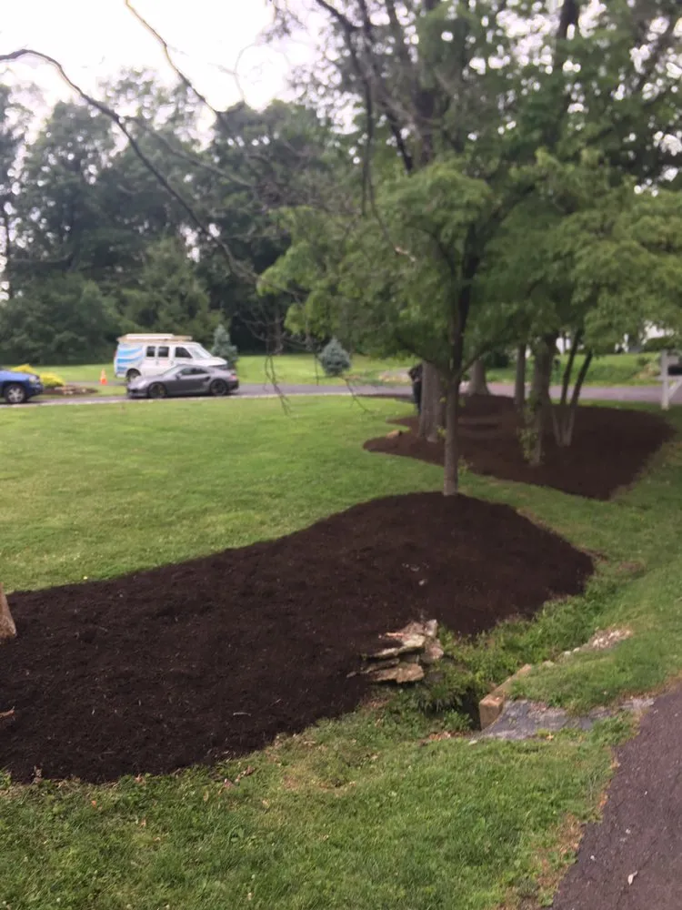 Expert garden landscaping experts serving Saint Ann, MO - P S Lawn Care