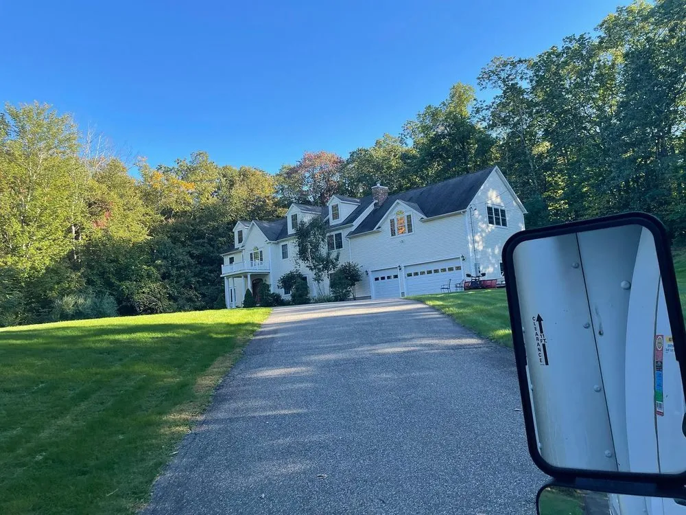 Reliable lawn care service in Hamden, CT by P Tree United Services