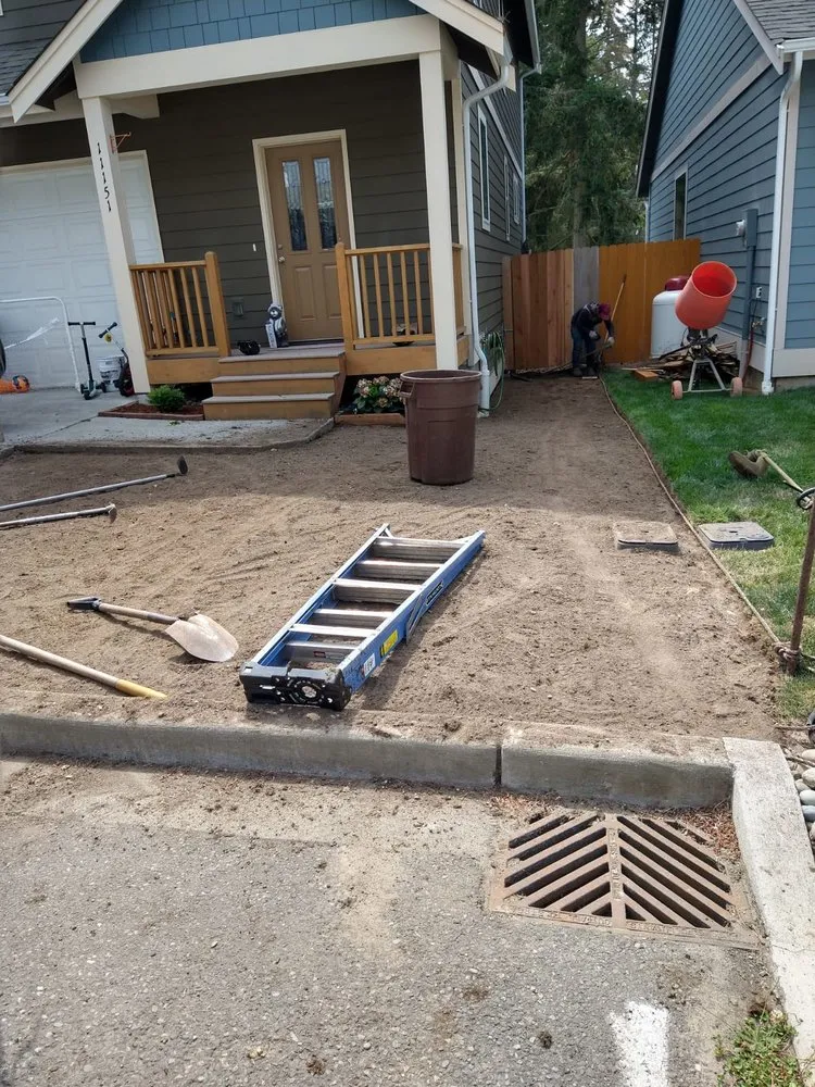 Expert garden landscaping in Bremerton, WA by Pablo Landscaping