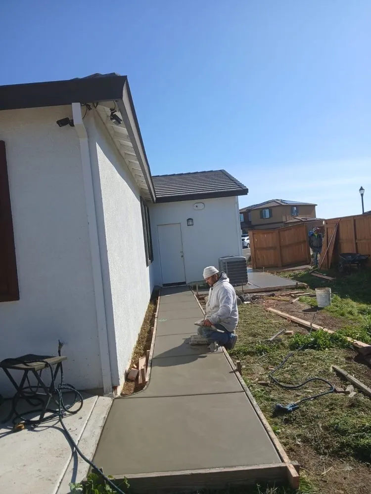 Trusted yard maintenance in Stockton, CA by Pablo Landscaping