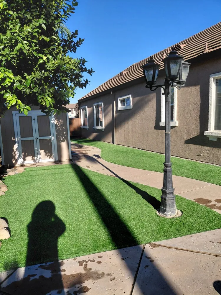 Professional garden landscaping in Stockton, CA by Pablo's J Landscaping