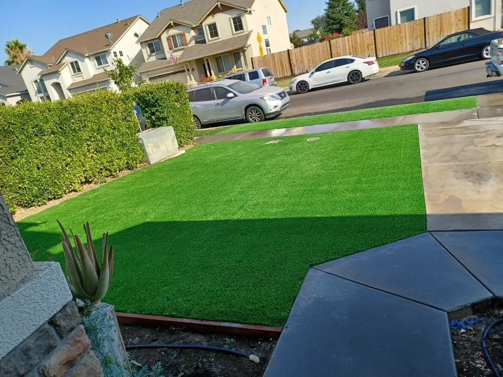 Professional yard maintenance experts serving Stockton, CA - Pablo's J Landscaping
