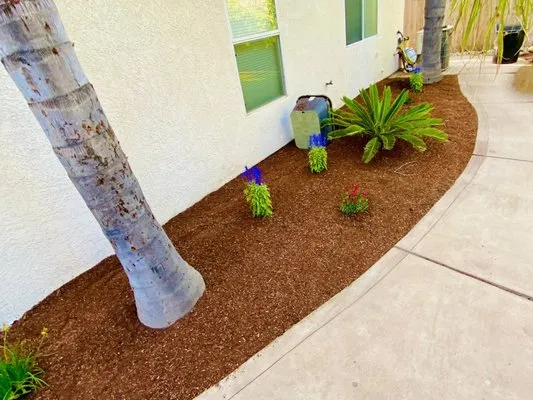 Pablo’s Landscape & Maintenance Logo