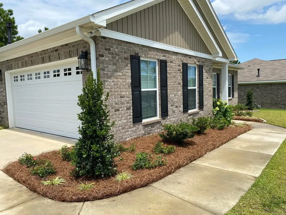 Professional yard cleanup service experts serving Dothan, AL - Pablo’s Landscape